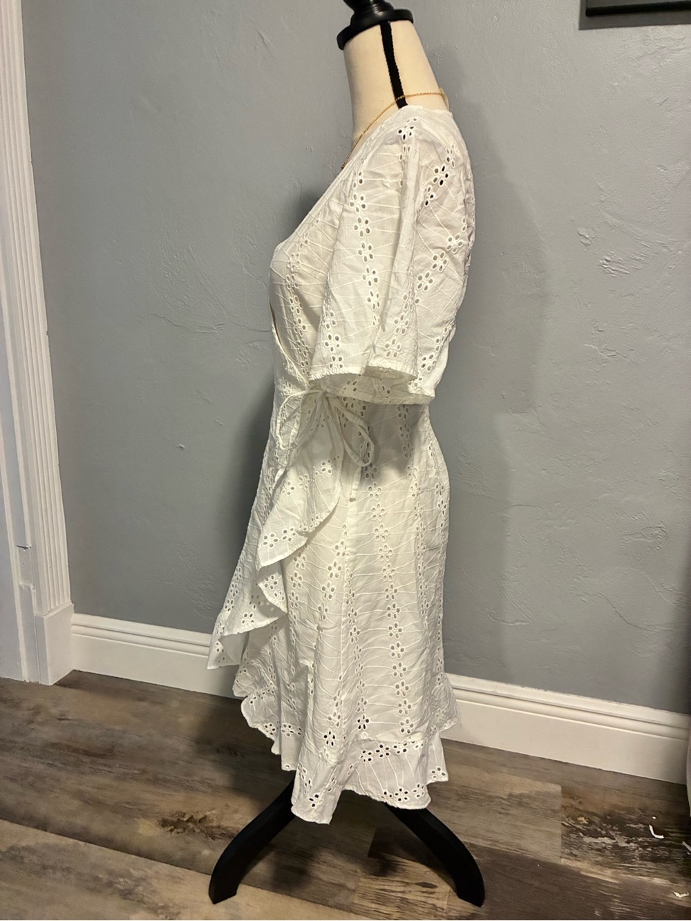 White Japna Dress size Medium - Picture 4 of 9